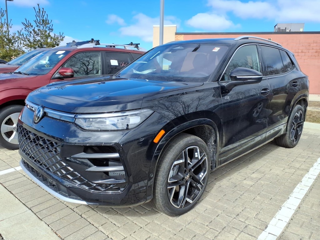 New 2026 Volkswagen Tiguan 2.0T SEL R-Line Turbo SUV