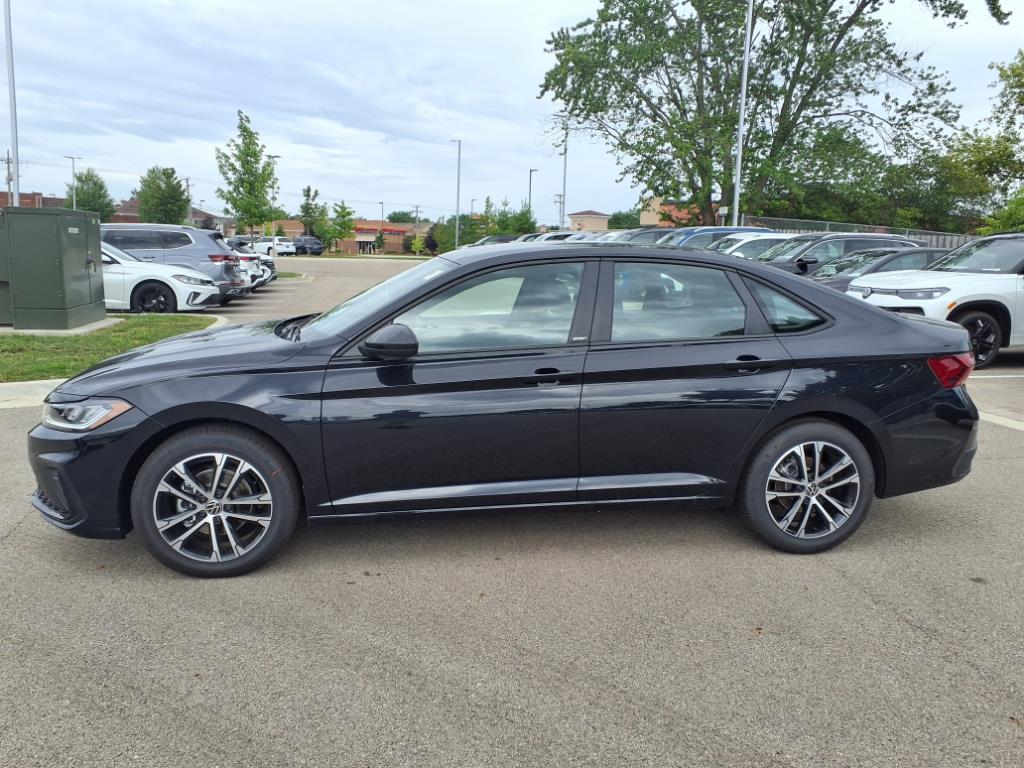 2025 Volkswagen Jetta 1.5T Sport photo 2