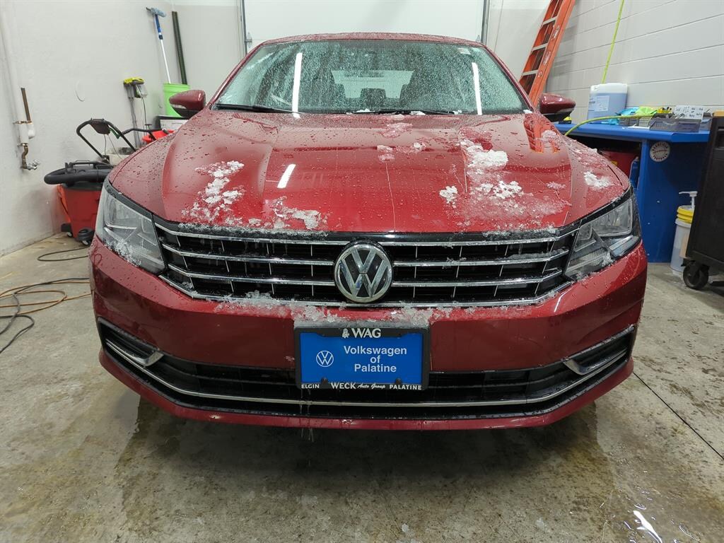Used 2016 Volkswagen Passat 1.8T Sedan
