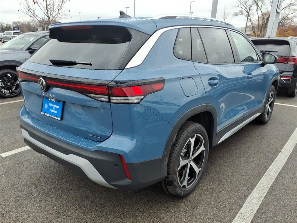 New 2026 Volkswagen Tiguan 2.0T SE SUV