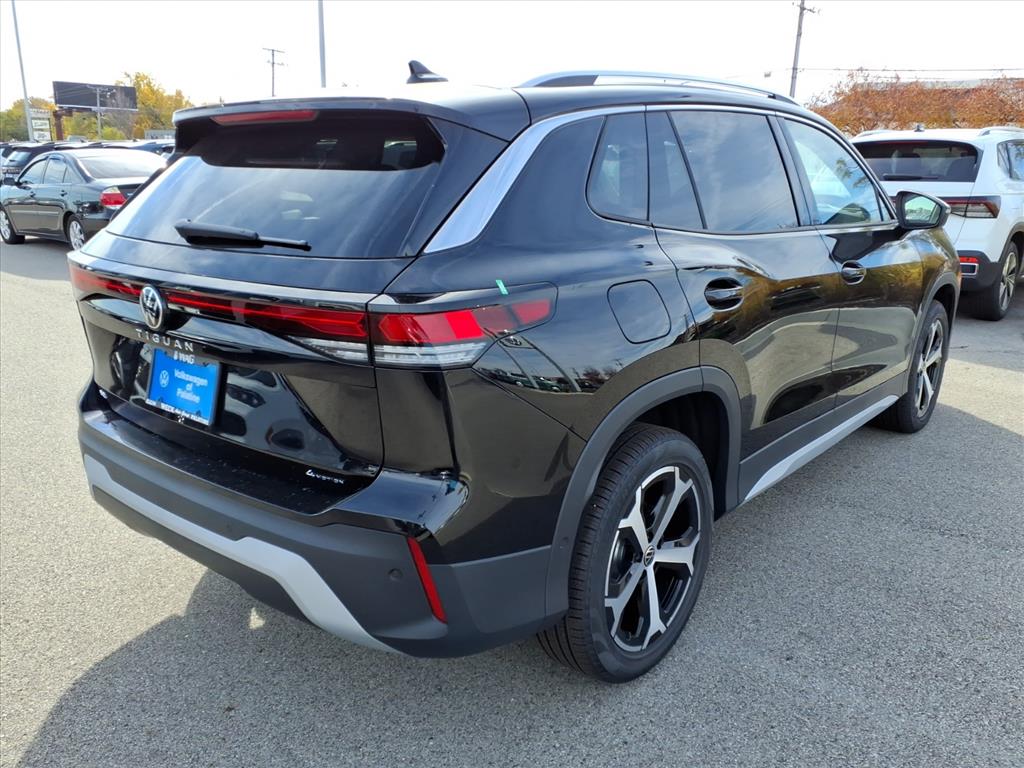 2026 Volkswagen Tiguan SE photo 4