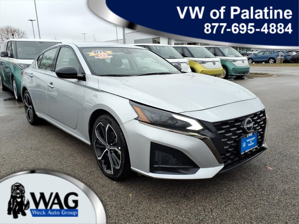 Used 2023 Nissan Altima 2.5 SR Sedan