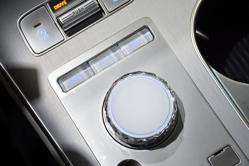 2026 GENESIS GV70 Advanced - Photo 21