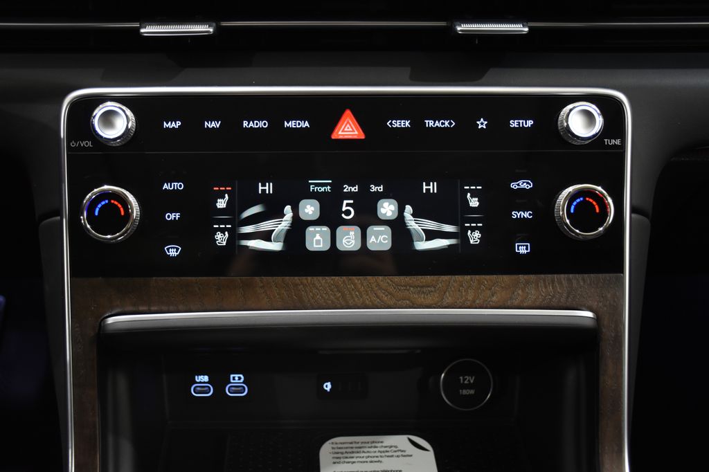 2026 GENESIS GV80 Prestige - Photo 17