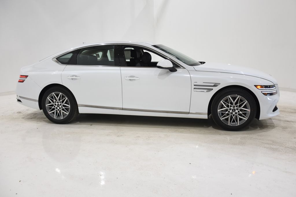 2025 Genesis G80 2.5T photo 3