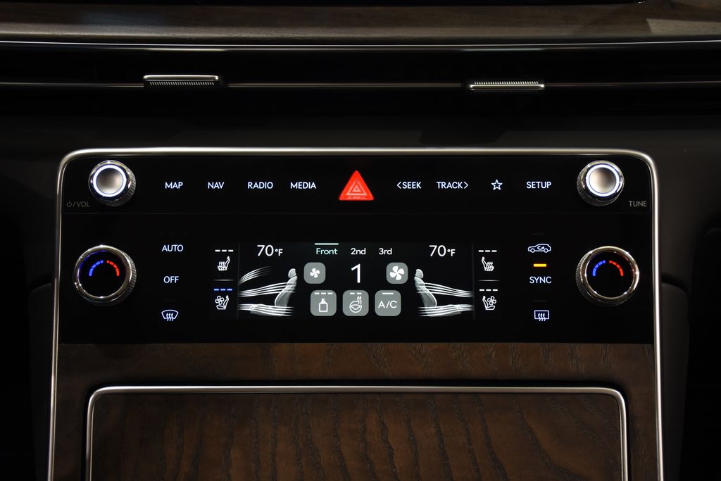 2026 GENESIS GV80 Prestige - Photo 15