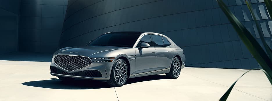 Genesis G90 - Urbana, IL