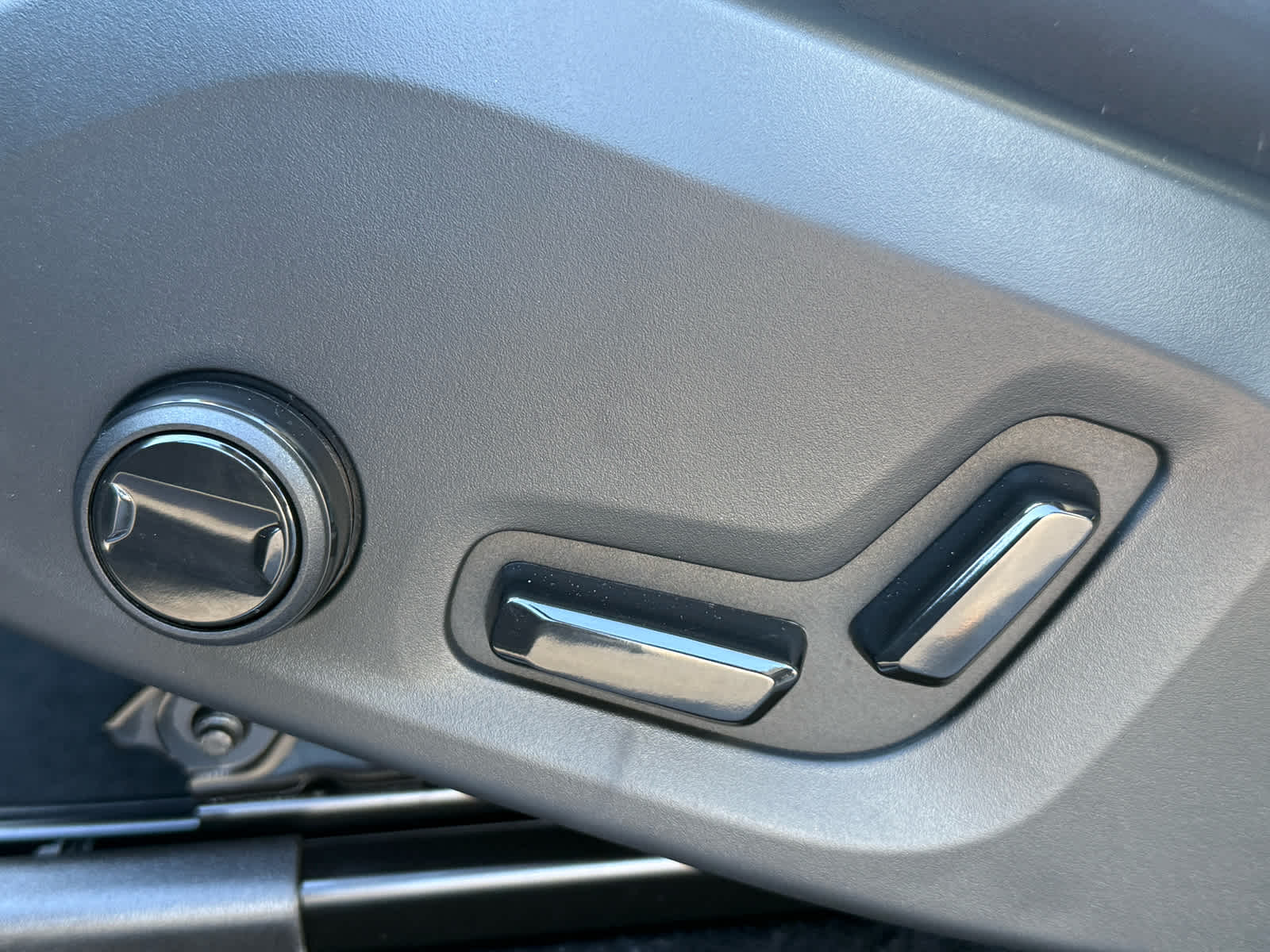 2026 Volvo XC90 Plus - Photo 14