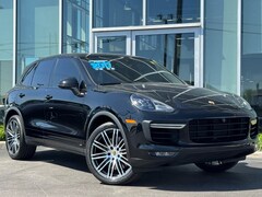 2017 Porsche Cayenne Turbo AWD