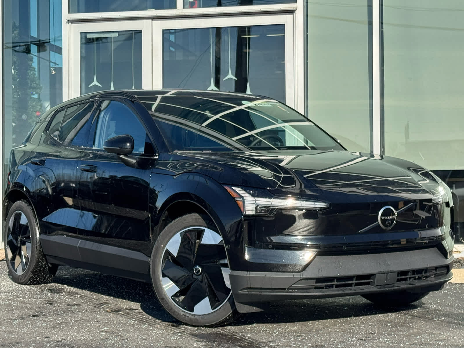 2026 Volvo EX30 Ultra's photo