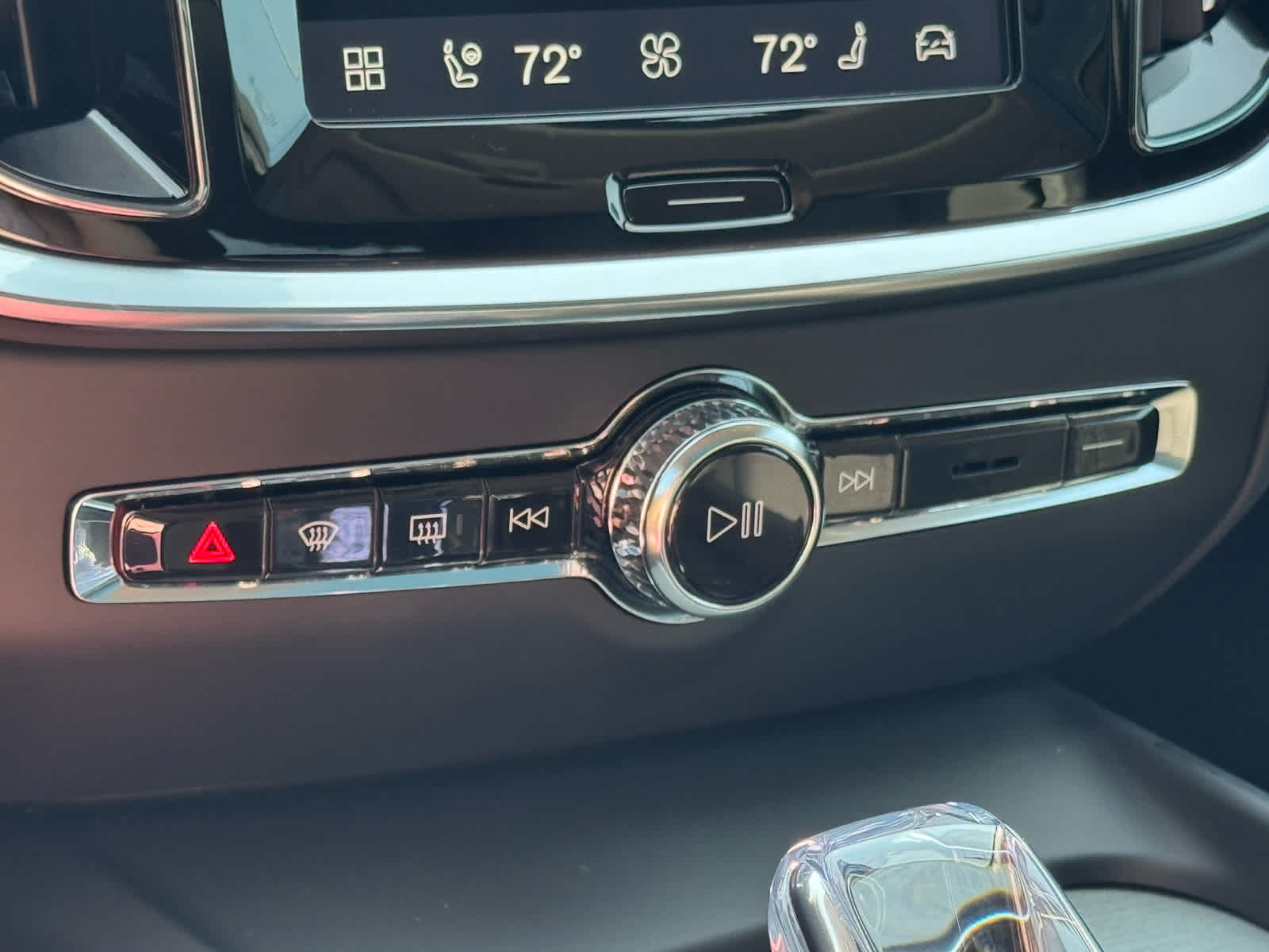 2026 Volvo V60 Cross Country Ultra - Photo 23