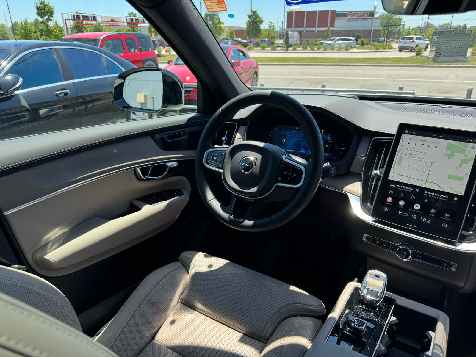 2026 Volvo XC90 Ultra - Photo 40