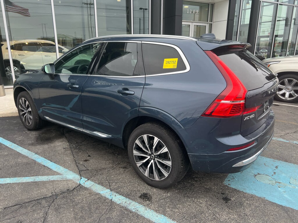 Used 2023 Volvo XC60 Plus Bright Theme B5 FWD