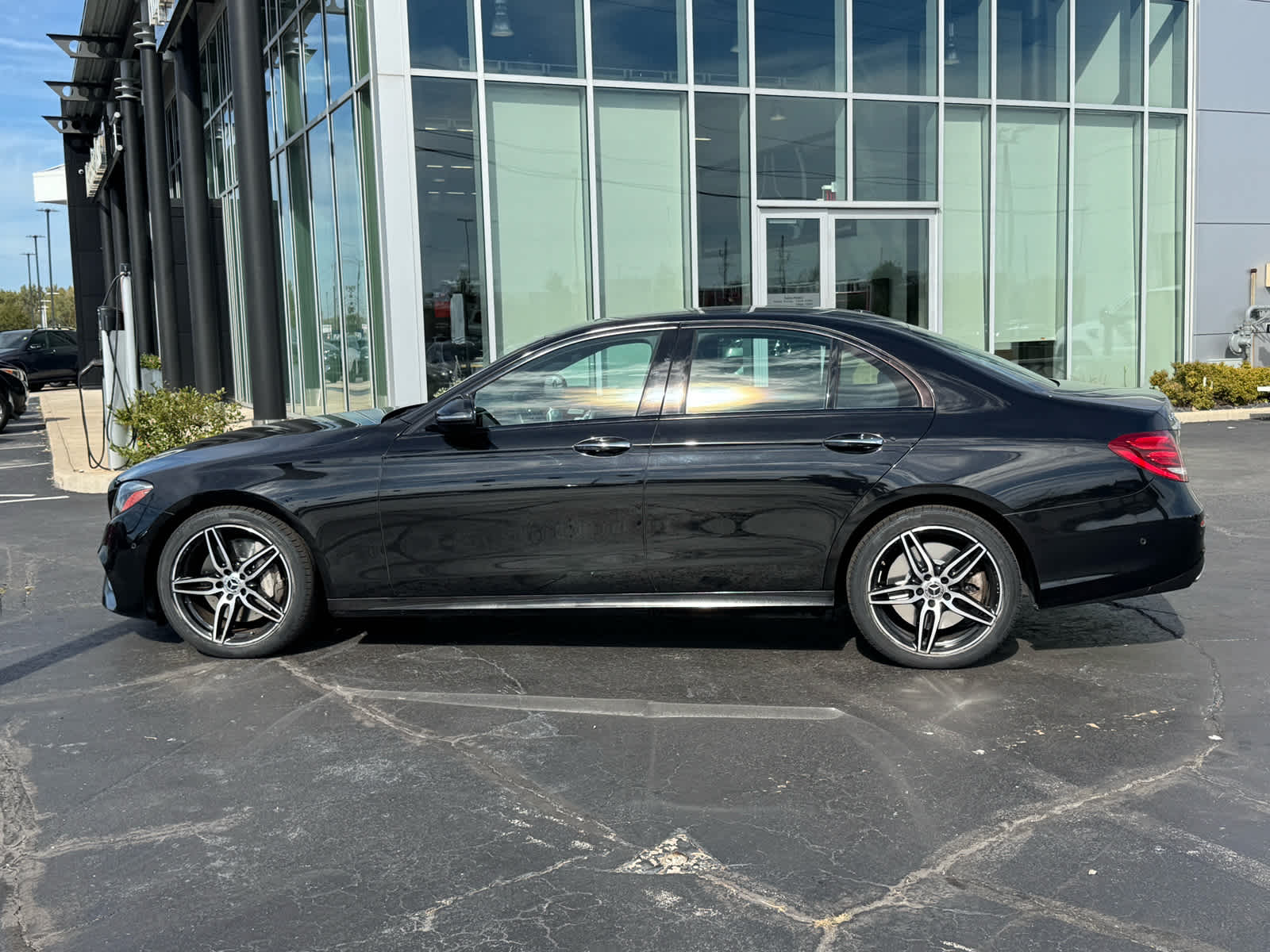 2019 Mercedes Benz E 450 4MATIC Sedan photo 2