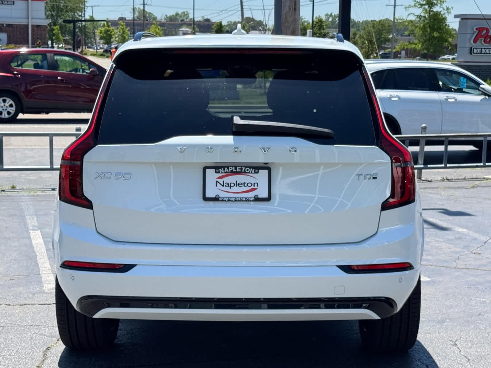 2026 Volvo XC90 Ultra - Photo 8