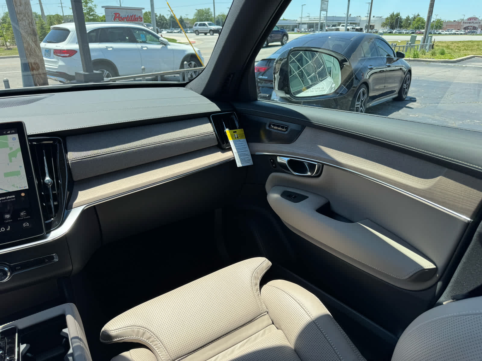 2026 Volvo XC90 Ultra - Photo 39
