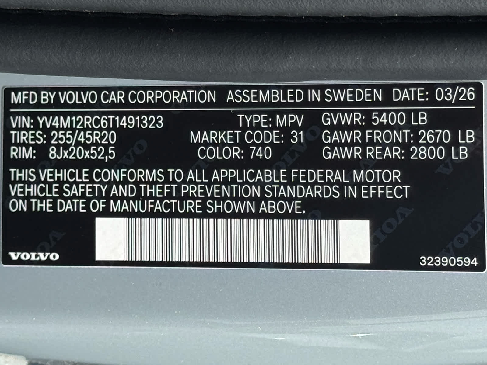 2026 Volvo XC60 Plus - Photo 18