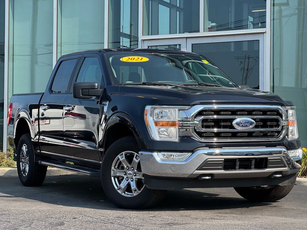 Used 2021 Ford F-150 XLT 4WD Supercrew 5.5 Box 4WD SuperCrew 5.5 Box