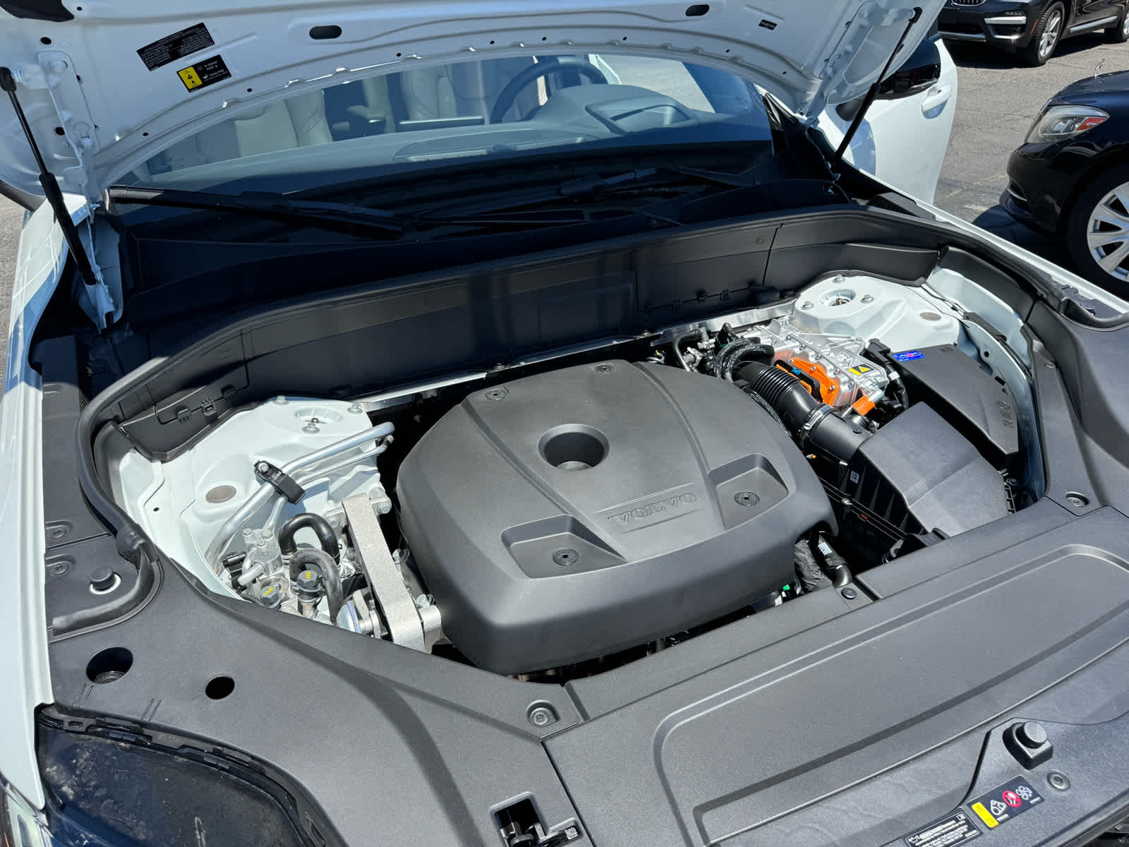 2026 Volvo XC90 Ultra - Photo 14