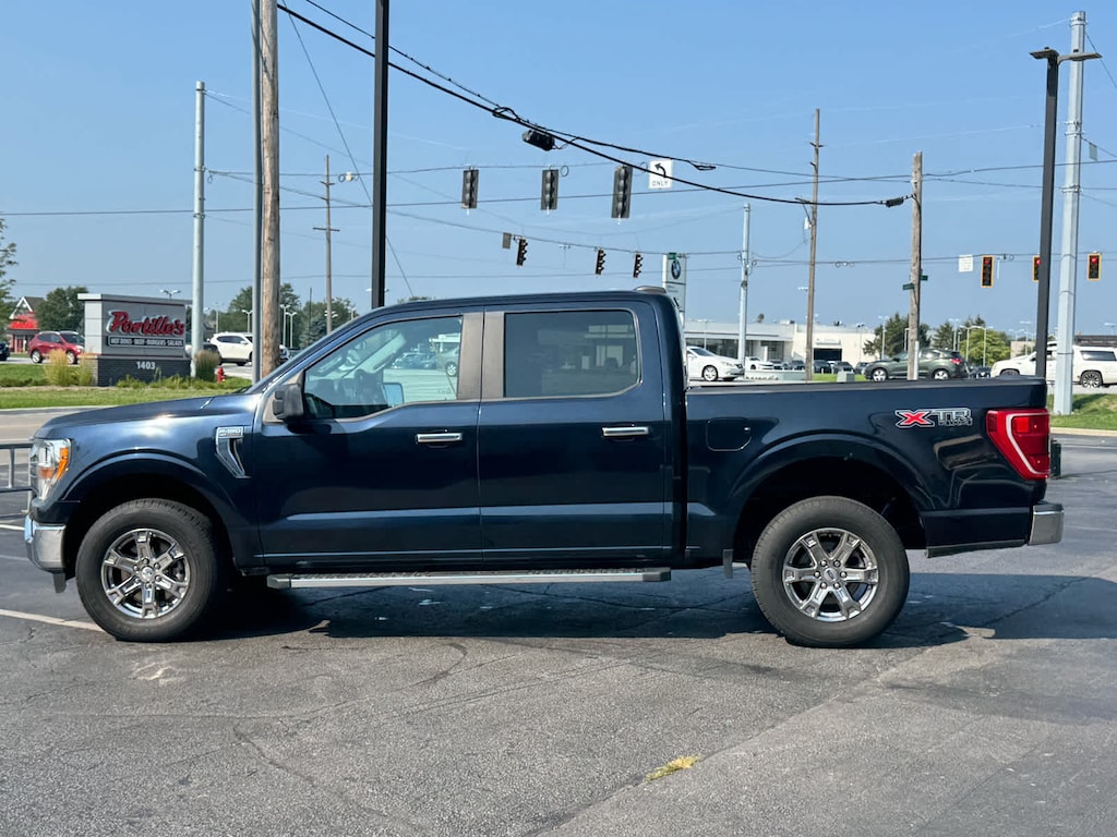 Used 2021 Ford F-150 XLT 4WD Supercrew 5.5 Box 4WD SuperCrew 5.5 Box