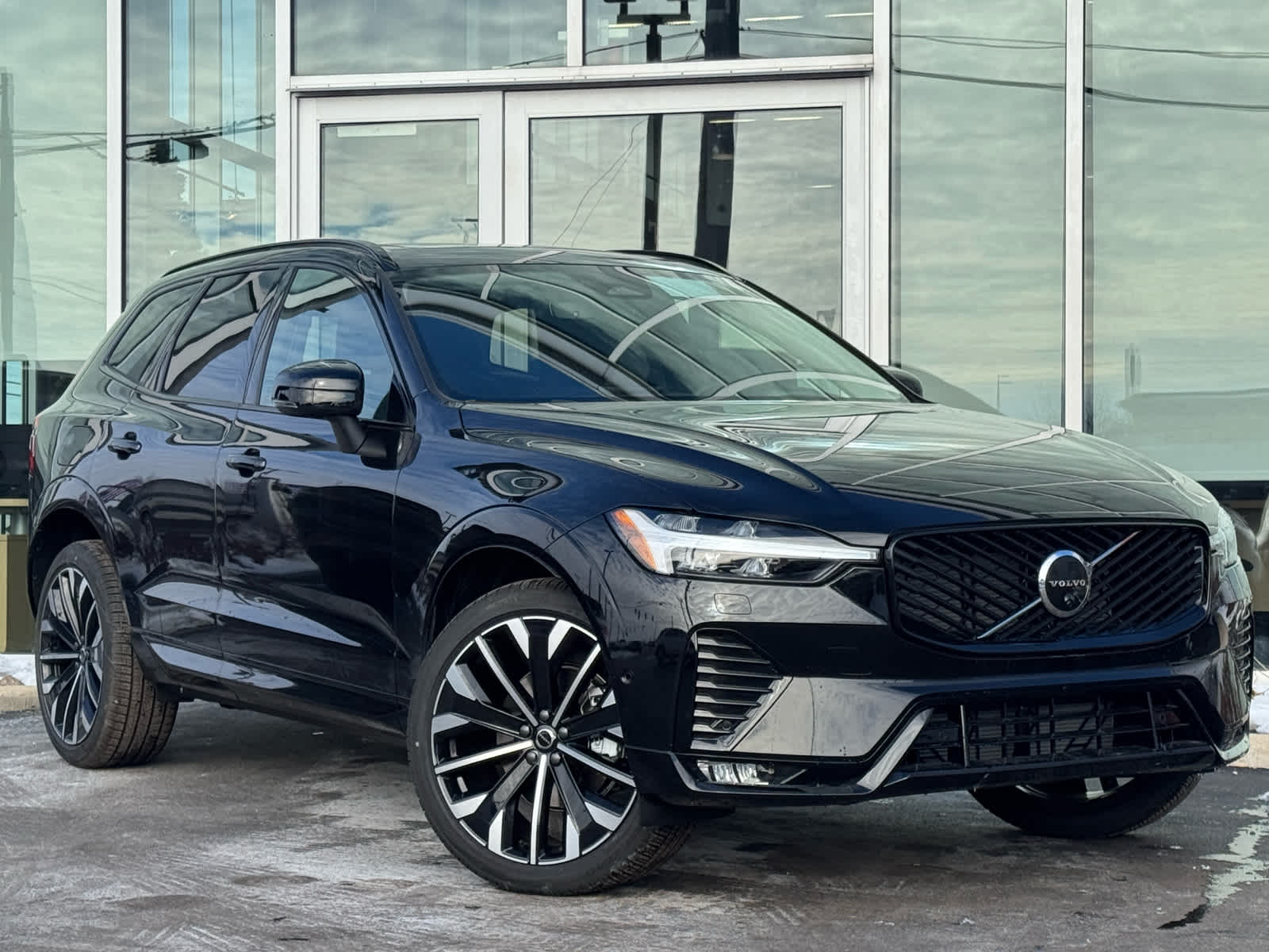 2026 Volvo XC60 Ultra's photo