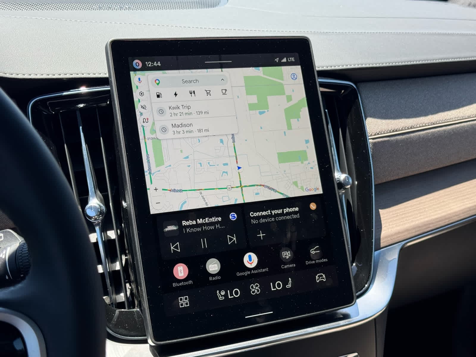 2026 Volvo XC90 Ultra - Photo 22