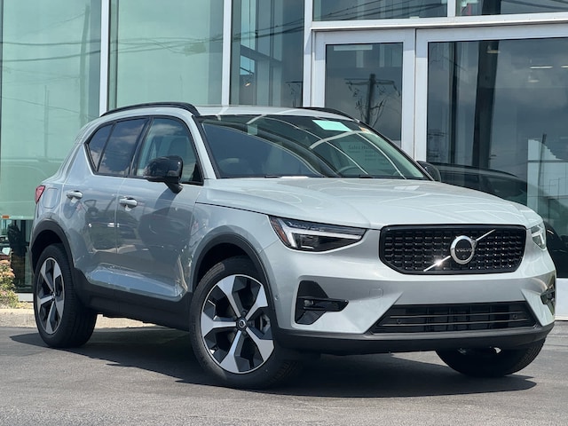 Featured pre-owned 2025 Volvo XC40 B5 Plus Dark Theme SUV for sale in Schererville, IN