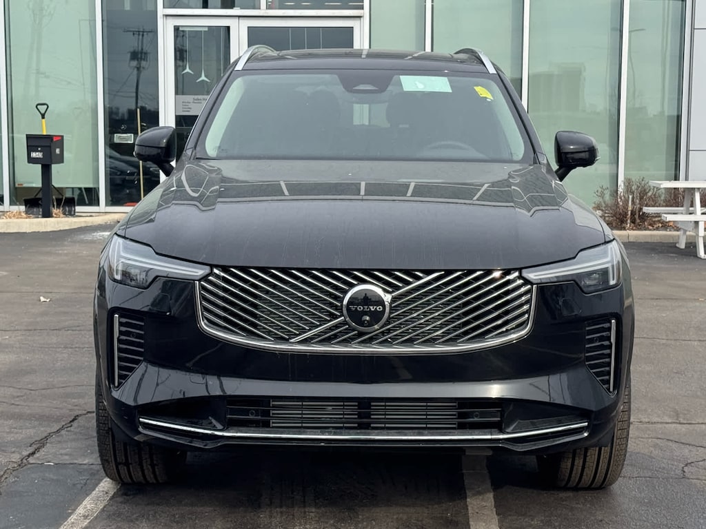 New 2026 Volvo XC90 plug-in hybrid T8 Plus 6-Seater SUV