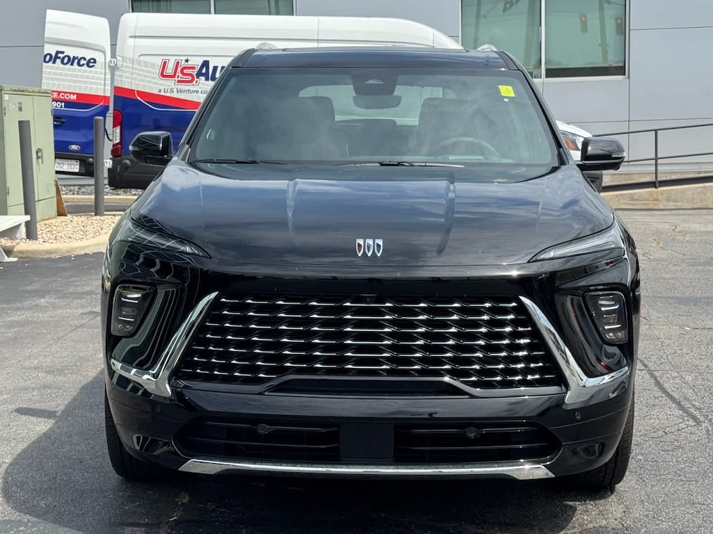 Used 2026 Buick Enclave Avenir
