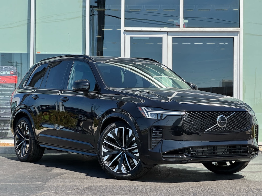 New 2026 Volvo XC90 B6 Ultra Dark Theme 6-Seater SUV