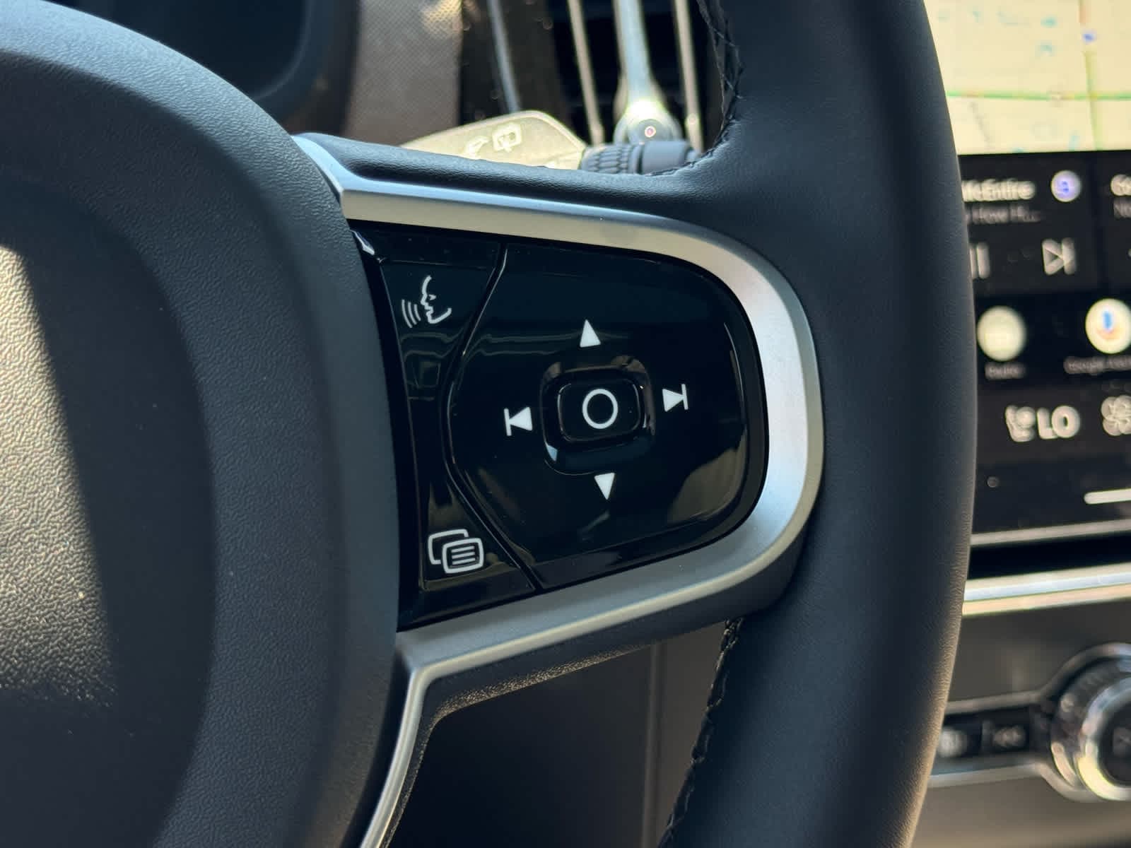 2026 Volvo XC90 Ultra - Photo 30