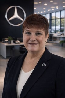 Staff member Betty Gulick from ID_84ad58