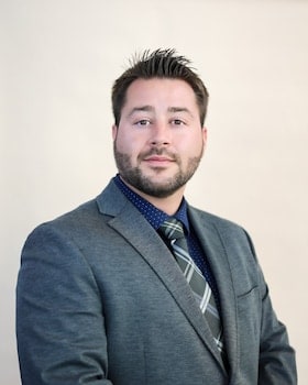 Staff member Charlie Breakbill from ID_41b172