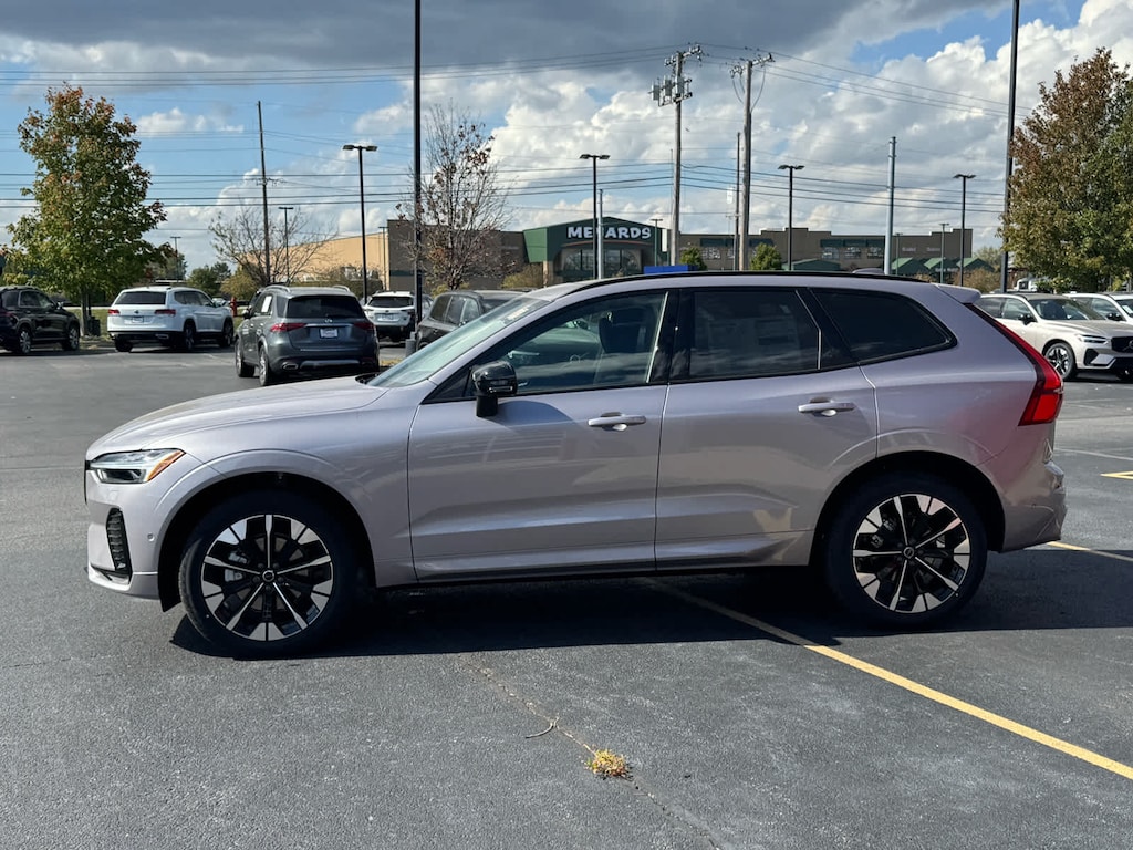 New 2026 Volvo XC60 B5 Plus SUV