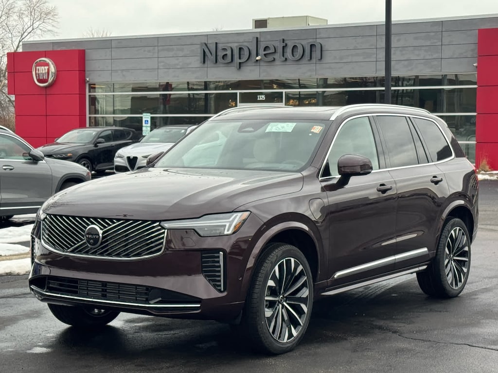 New 2026 Volvo XC90 plug-in hybrid T8 Ultra 7-Seater SUV