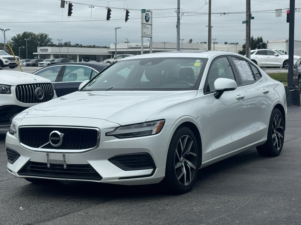 Used 2020 Volvo S60 Momentum T6 AWD