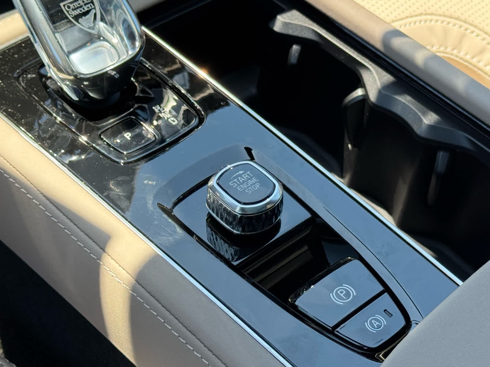2026 Volvo XC90 Ultra - Photo 27