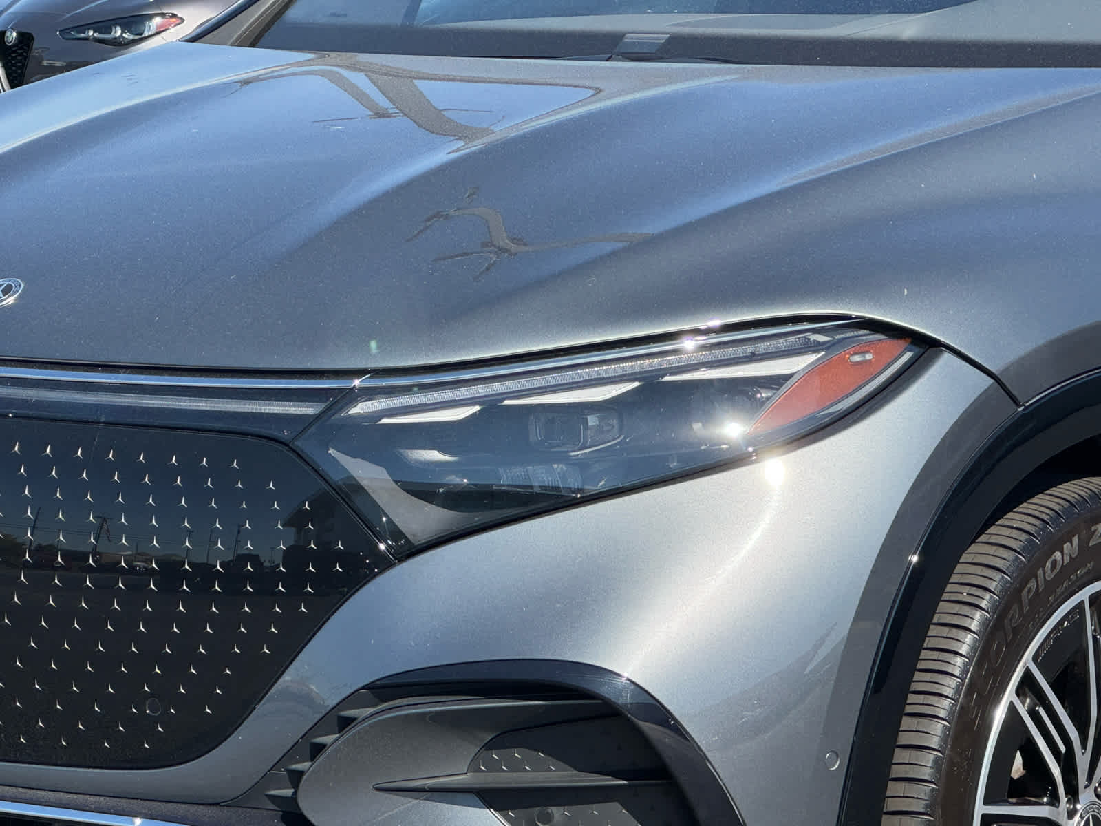 2023 Mercedes Benz EQS SUV 580 4MATIC photo 4