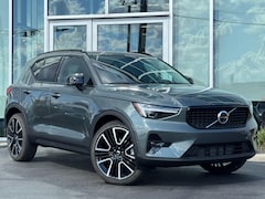 2026 Volvo XC40 B5 Ultra SUV