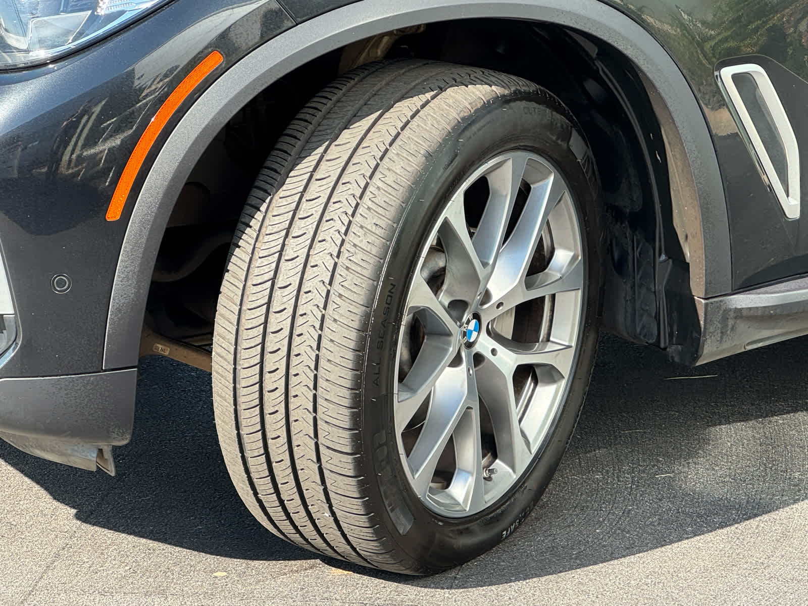 2023 Bmw X5 xDrive40i photo 2