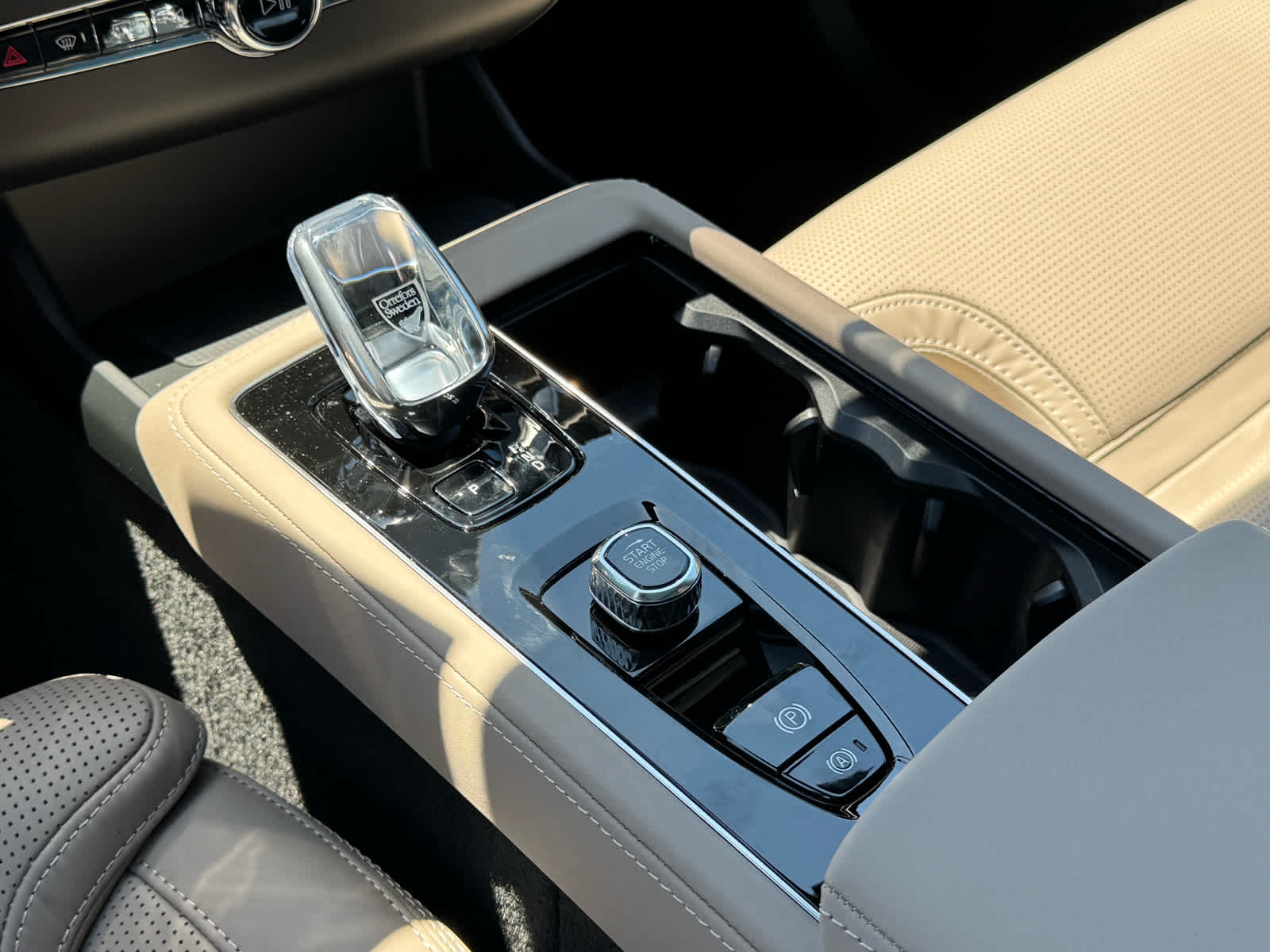 2026 Volvo XC90 Ultra - Photo 28