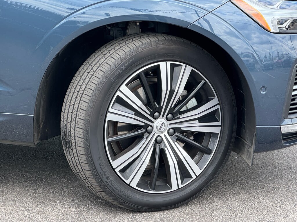 Used 2022 Volvo XC60 Recharge Plug-In Hybrid Inscription T8 eAWD PHEV