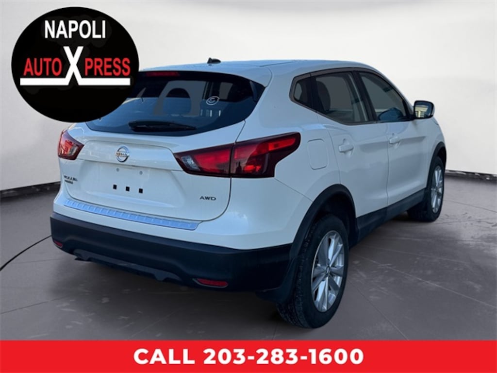 Used 2017 Nissan Rogue Sport S SUV