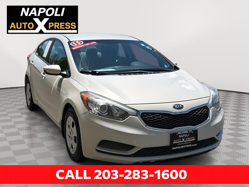 2015 Kia Forte LX AT's photo