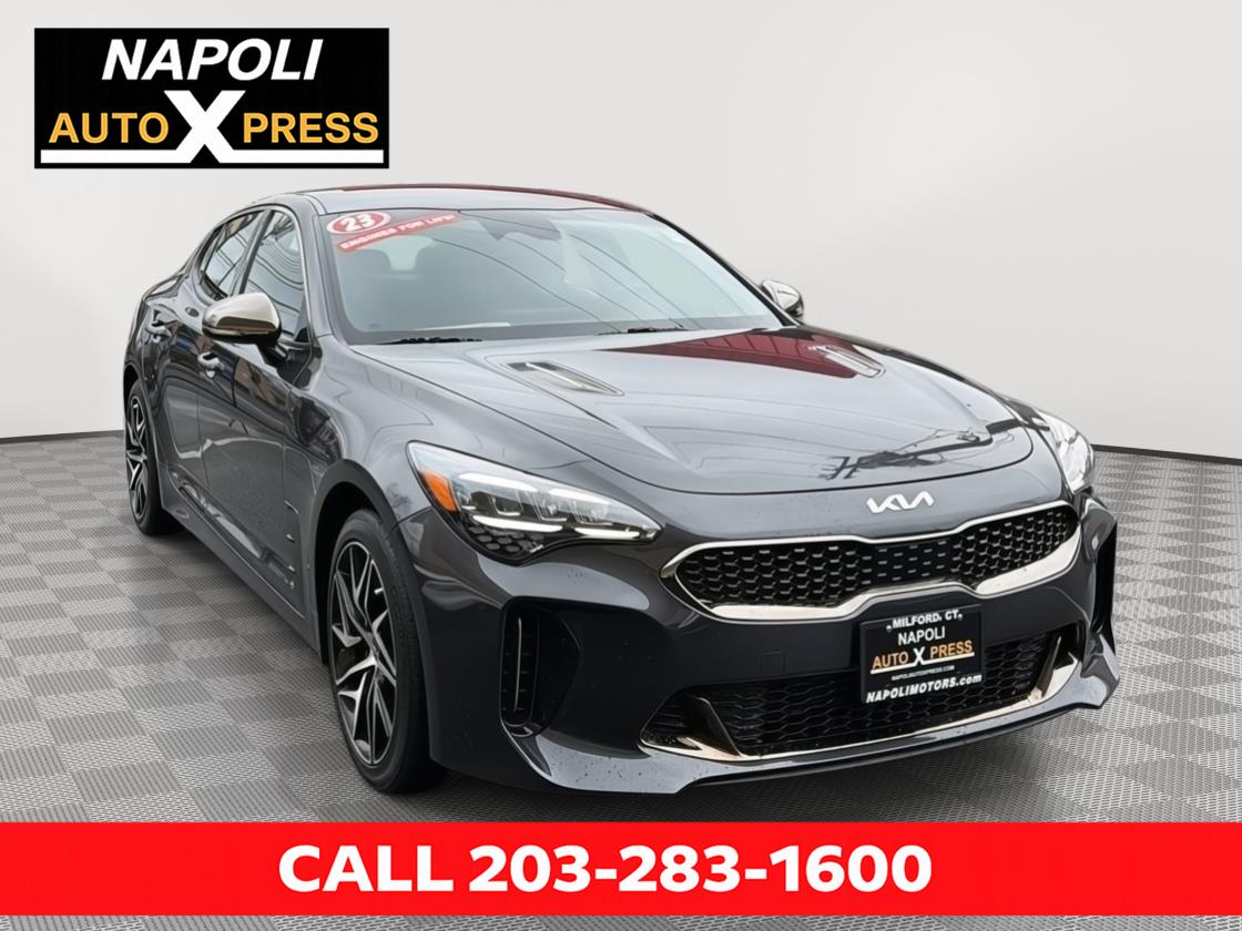 2023 Kia Stinger GT-Line's photo