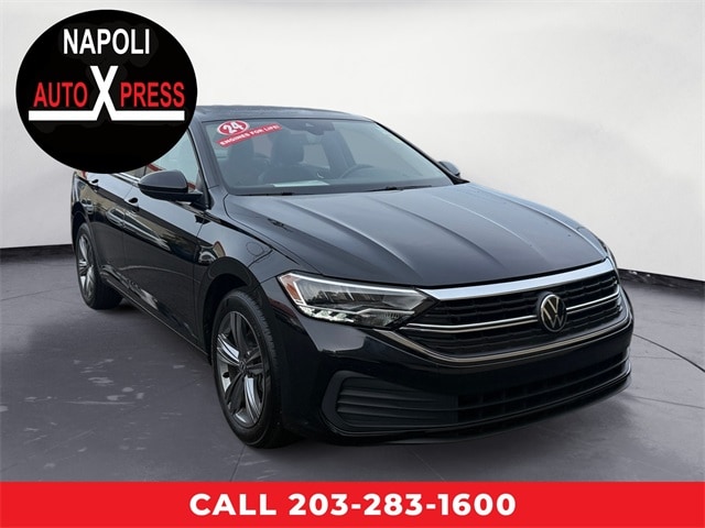 2024 Volkswagen Jetta SE's photo