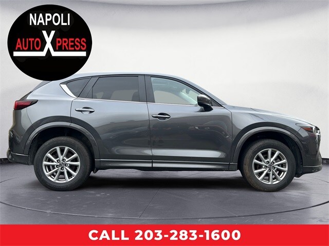 2024 Mazda CX-5 2.5 S Preferred photo 2