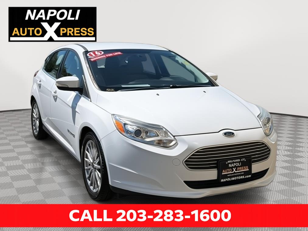 2016 Ford Focus 5 Door Hatch Electric's photo