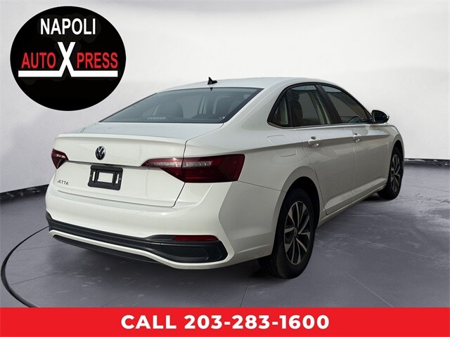 2024 Volkswagen Jetta 1.5T S photo 3