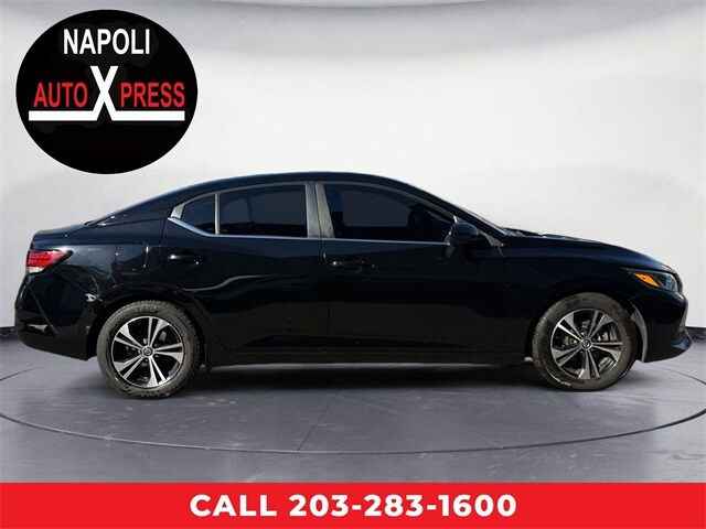 2021 Nissan Sentra SV photo 2
